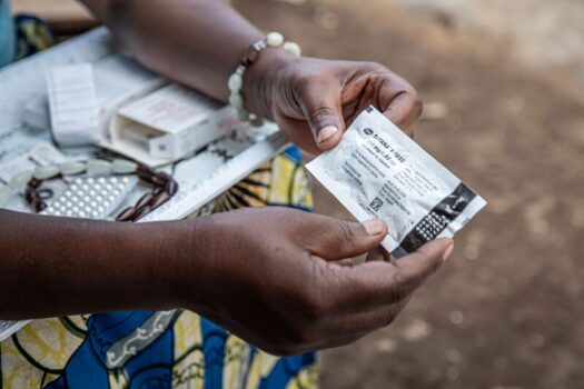 Pathfinder works closely with the DRC government and partners to expand contraceptive choice in rural areas and offer women the option of using self-injectable contraception.